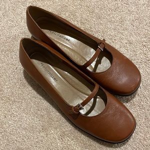 Naturalizer brown maryjanes flats